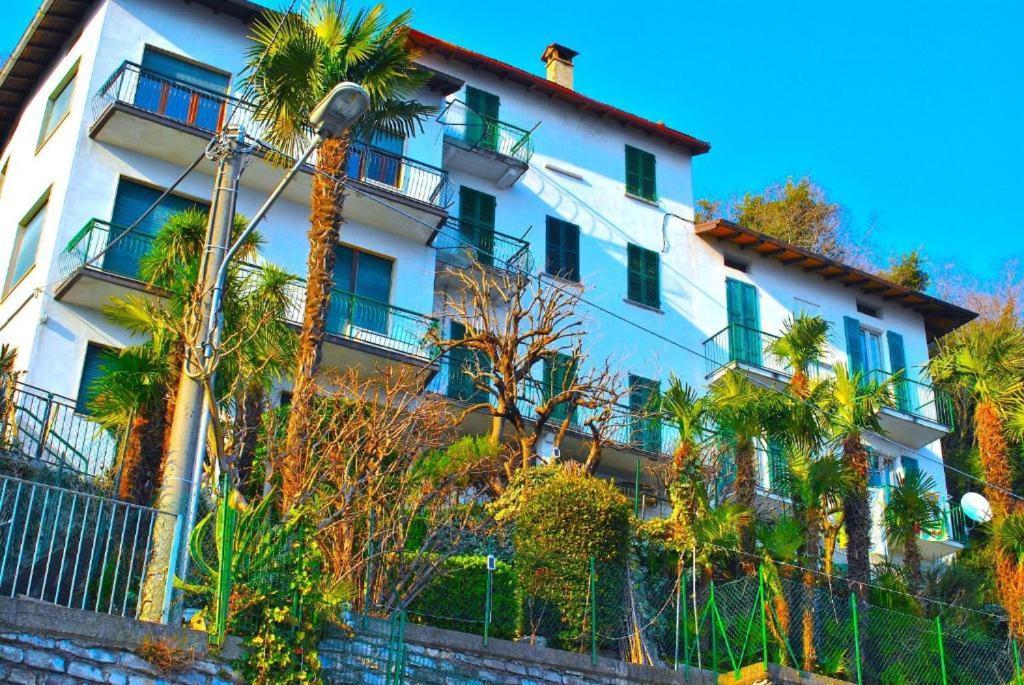 Belvedere - Apartment With Balcony Lake View ซาลา โคมาชีนา ภายนอก รูปภาพ